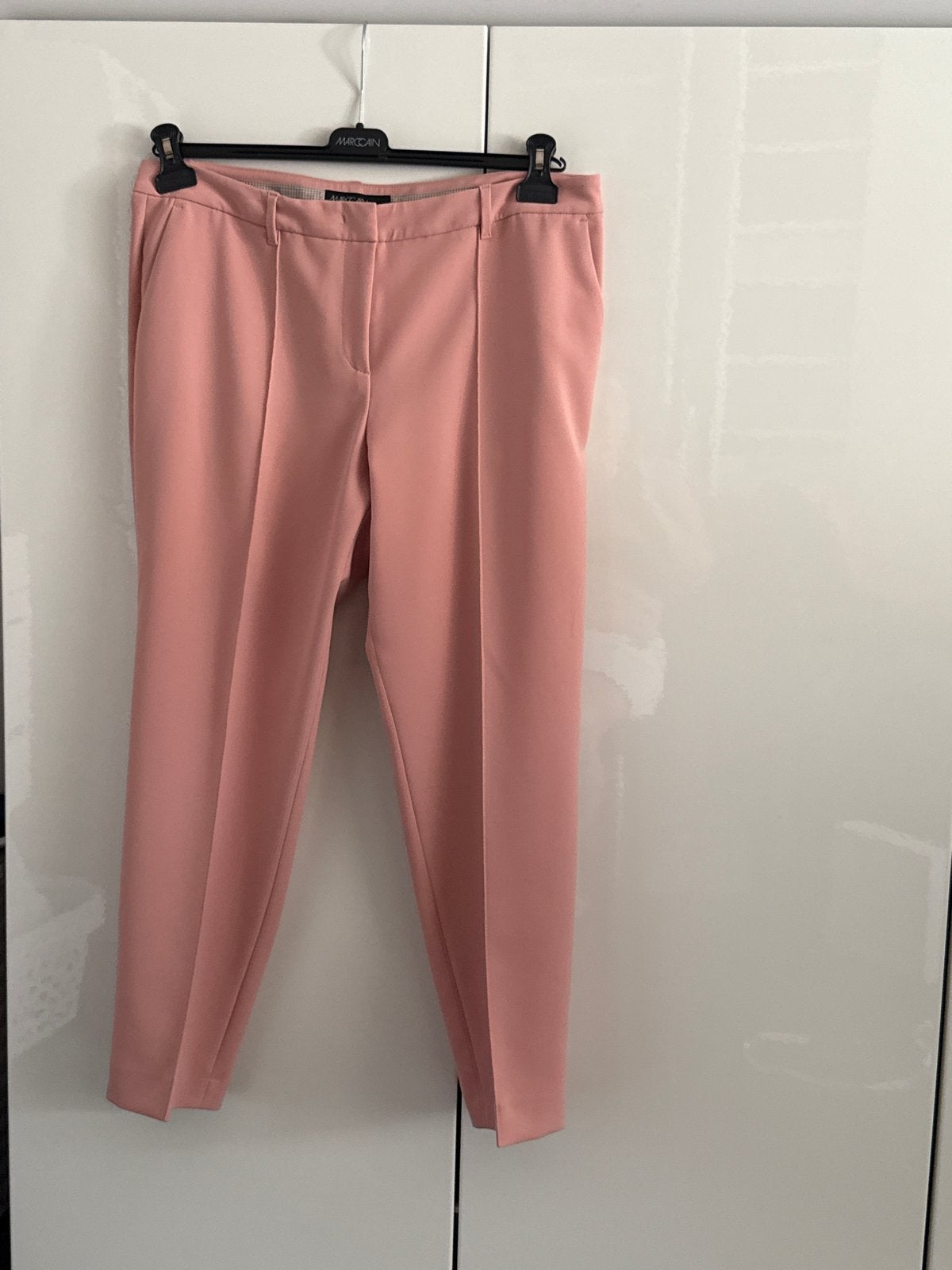 Marc Cain roze broek maat N6 (vergelijkbaar met L), Maat 38/40 (M), Ophalen of Verzenden, Zo goed als nieuw, Driekwart