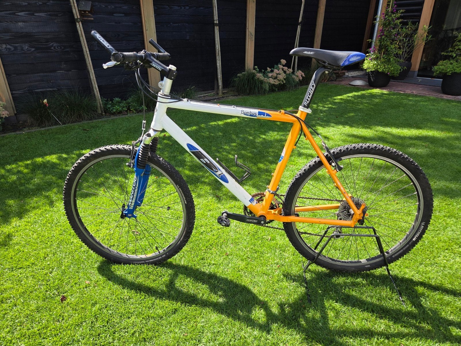 Batavus B1 Bombus 26 inch mountainbike, Fietsen en Brommers, Gebruikt, Hardtail, Velgrem, Ophalen