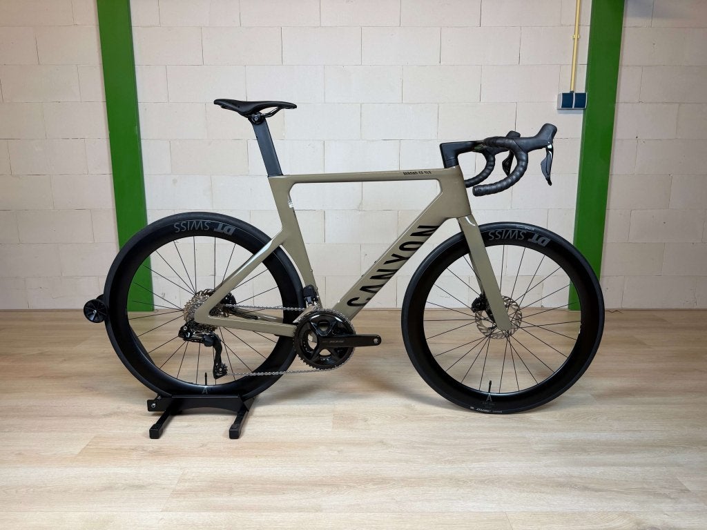 Canyon Aeroad CF SLX 7 - L - 105 Di2 - Burnt Sugar - DTSwiss