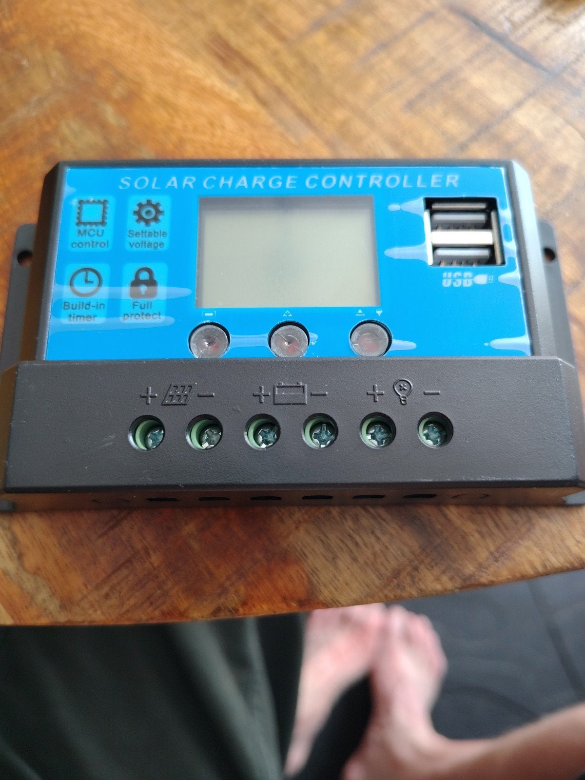 Solar Charge Controller 20A 12V/24V met USB, Ophalen of Verzenden