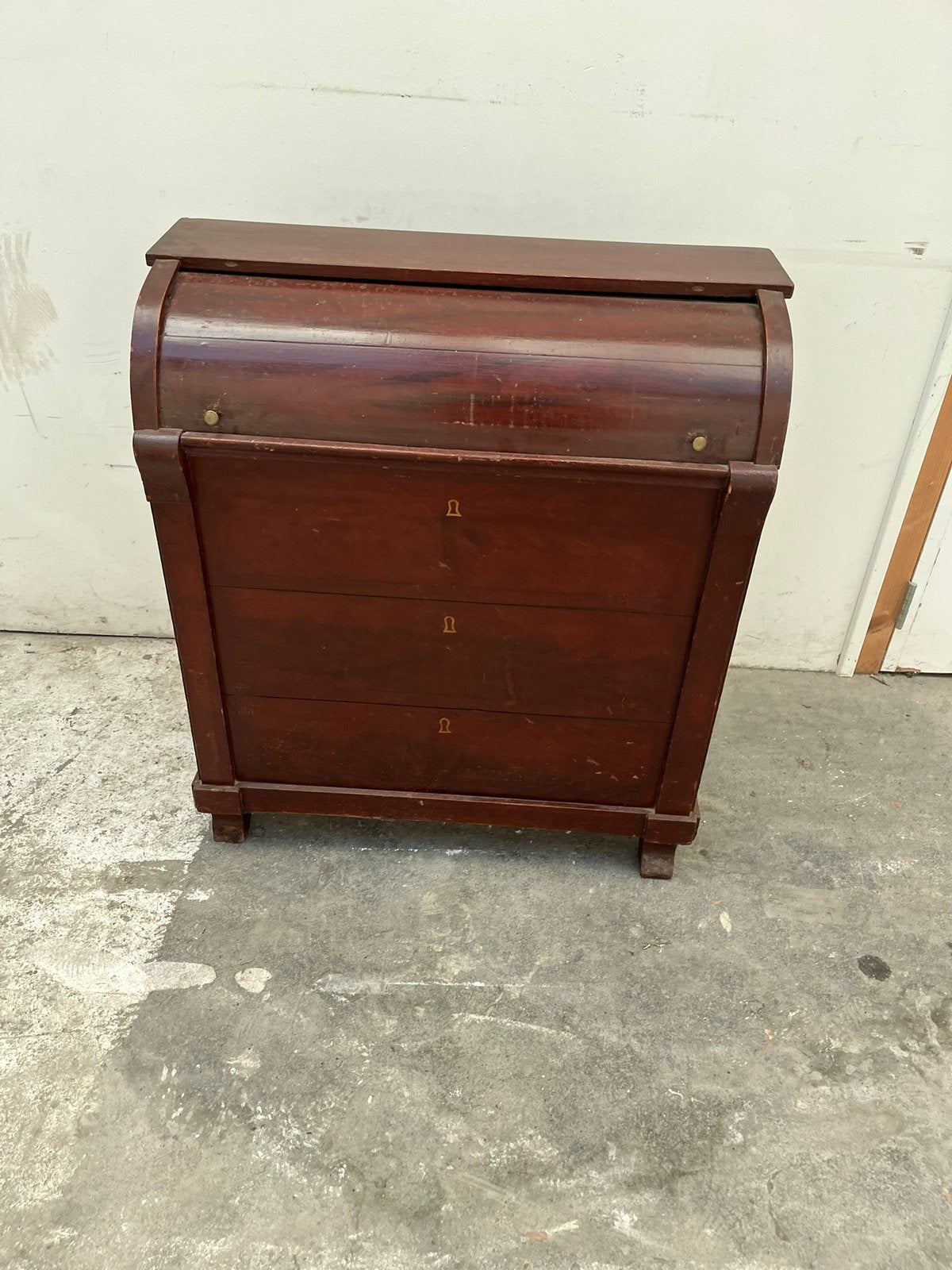 Kast met groot fake deel geen lades klep jaren 50-60 €50, Ophalen of Verzenden, Huis en Inrichting