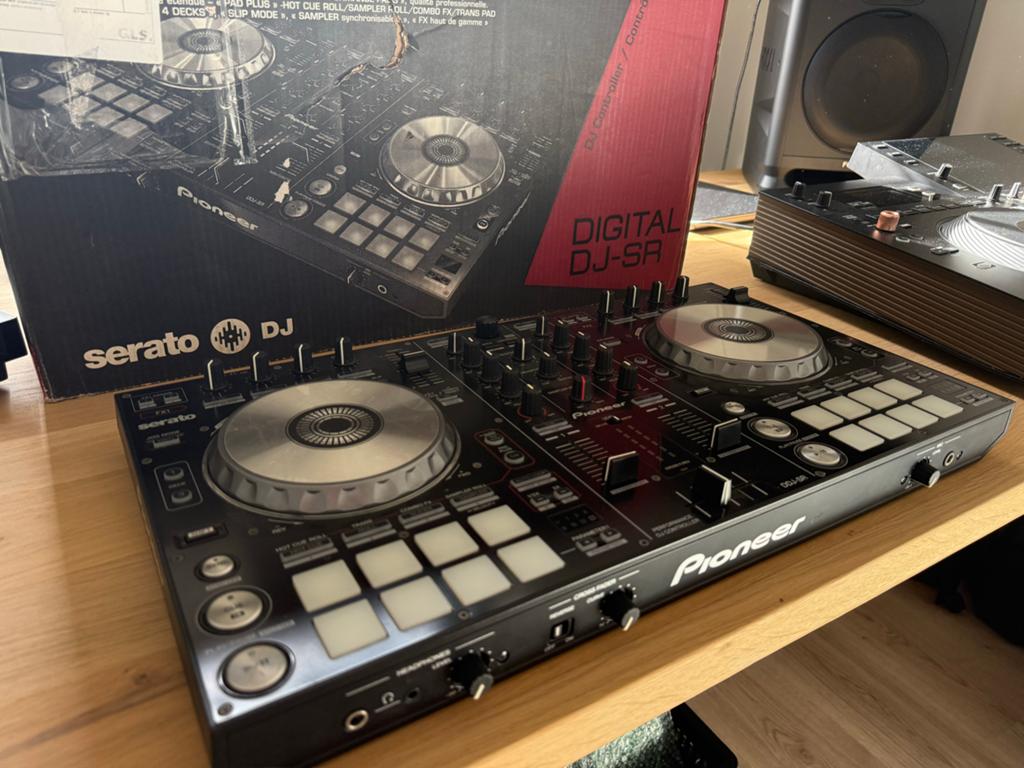 Pioneer DJ DDJ-SR – Zo goed als nieuw, Ophalen of Verzenden, Zo goed als nieuw, Dj-set, Pioneer