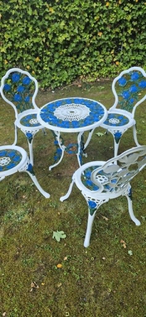 bistro set, Tuin en Terras, Ophalen of Verzenden, Gebruikt, Overige materialen, 4 zitplaatsen