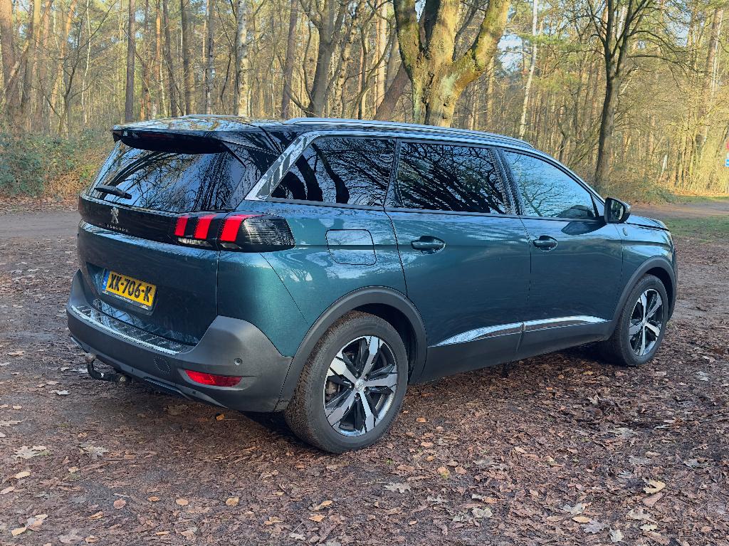 Peugeot 5008 - NIEUWE MOTOR, Zwart, 1199 cc, 7 stoelen, Origineel Nederlands