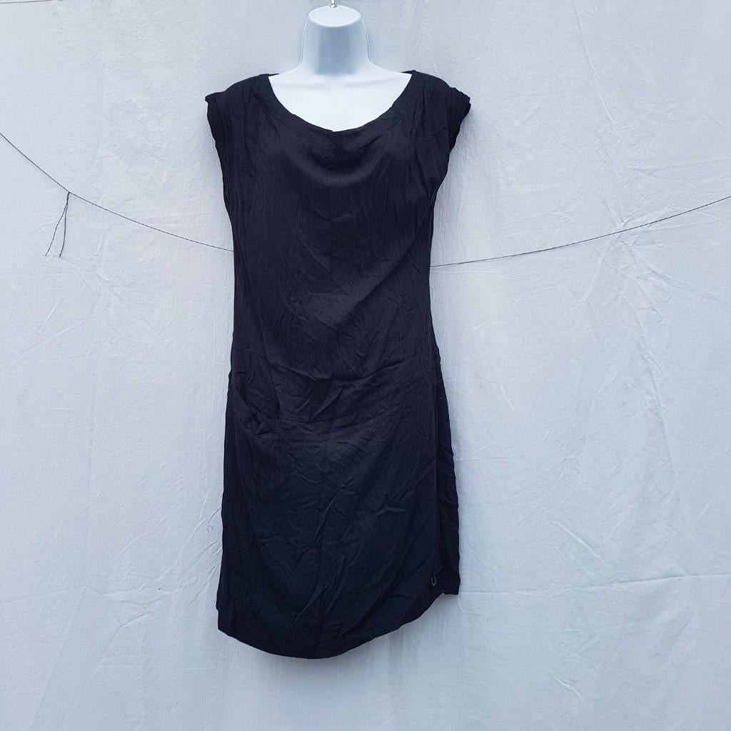 Leuke zwarte jurk mt M merk Skunkfunk, Kleding | Dames, Jurken, Maat 38/40 (M), ., Zwart, Ophalen of Verzenden