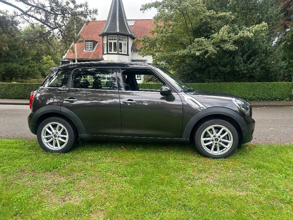 Foto 4 van Schitterende Exclusieve Mini Countryman 1.6 Cooper  JR APK