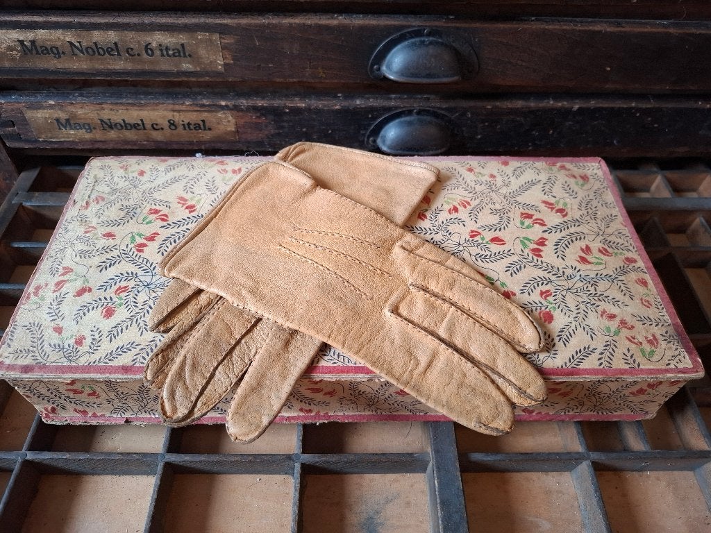 Unieke Vintage bruine Leren Handschoenen met Stikseldetails, Ophalen of Verzenden, Dames