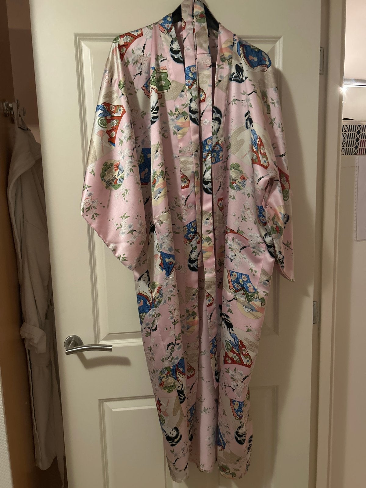 Roze Kimono met Japanse print - Maat M, Ophalen of Verzenden, Nieuw