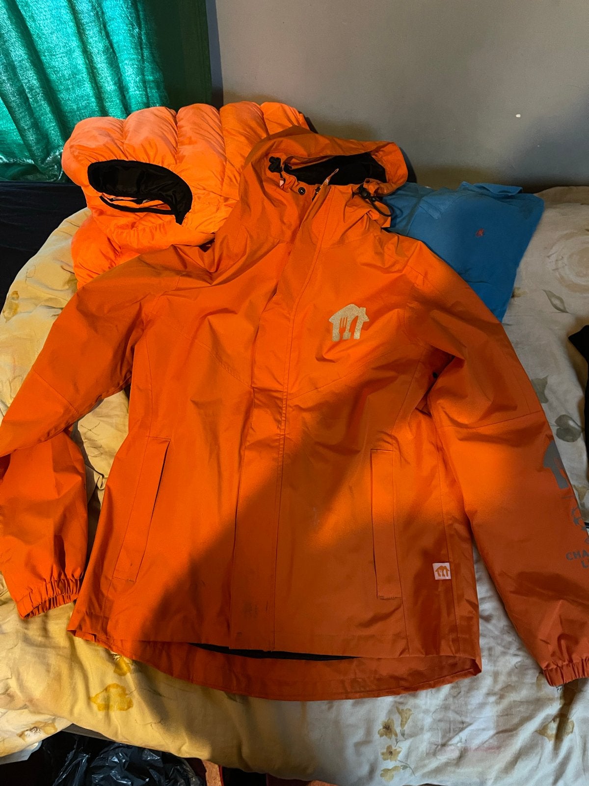 Thuisbezorgd regenjas maat M - nooit gebruikt, Ophalen of Verzenden, Nieuw, Maat 48/50 (M), Oranje