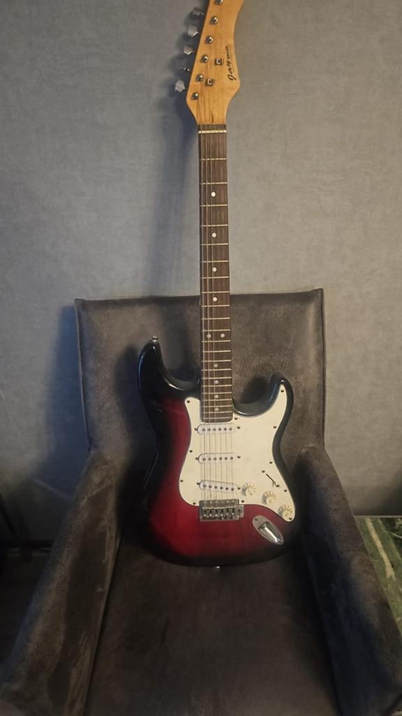 Jay Sound elektrische gitaar, zwart/rood, Ophalen, Gebruikt, Solid body, Overige merken