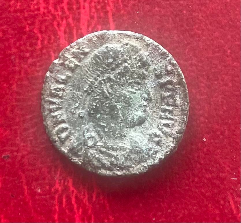 Romeinse munt brons Valenstinus 4e eeuw, Ophalen of Verzenden, Overige landen, Losse munt