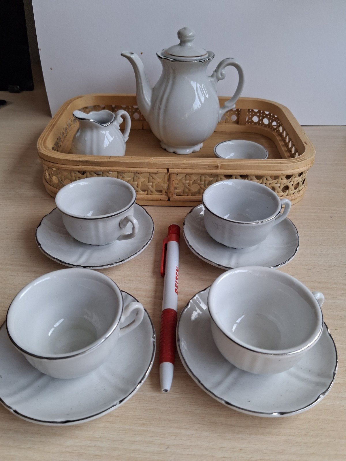 Vintage porseleinen kinder theeserviesje met  dienblaadje, Ophalen of Verzenden, Zo goed als nieuw