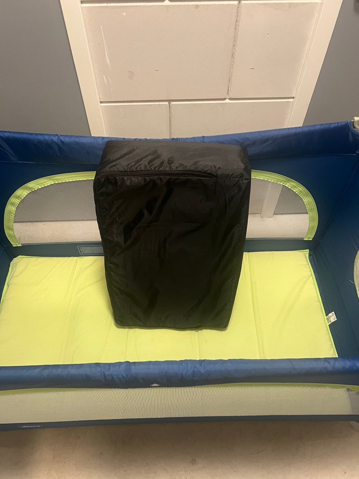 Chicco Logeerbed met bodem en extra matras, Ophalen, 70 tot 85 cm, 140 tot 160 cm, Zo goed als nieuw