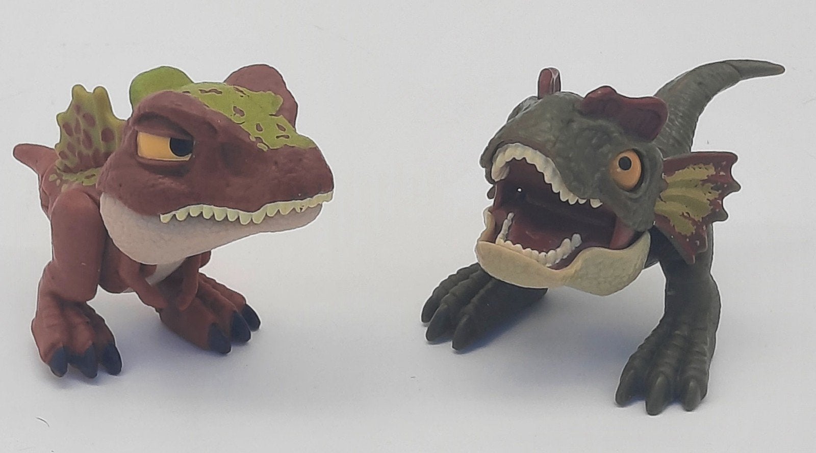 Jurassic World Spinosaurus en Dilophosaurus figuren, Ophalen of Verzenden, Gebruikt, Film, Actiefiguur of Pop