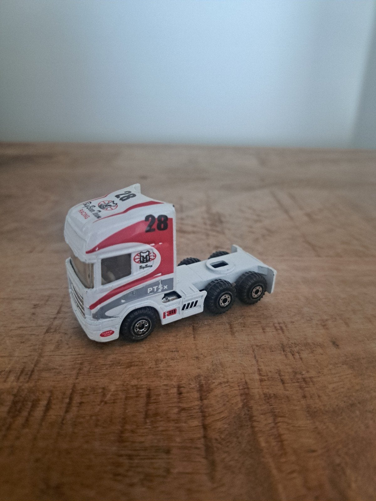 Race model vrachtwagen, Hobby en Vrije tijd, Modelauto's | 1:87, Overige merken, Gebruikt, Ophalen of Verzenden, N.b