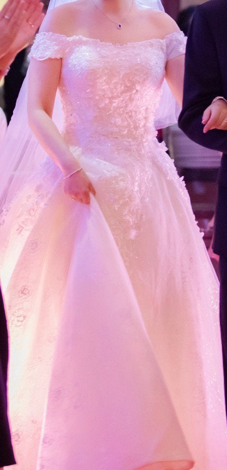Wedding dress elegant size 36, once wear once, Ophalen, Zo goed als nieuw, Wit, Trouwjurk