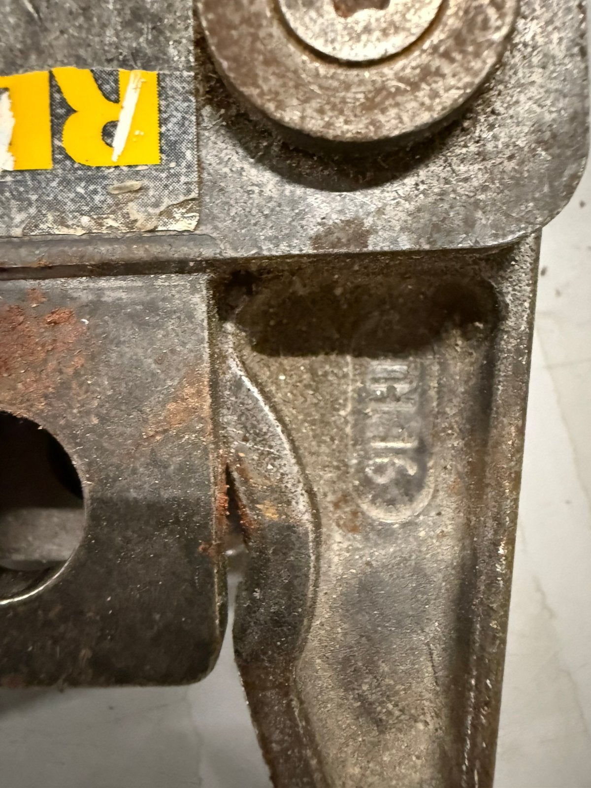 Te koop persbekken rems 16 en 22, Ophalen, Zo goed als nieuw