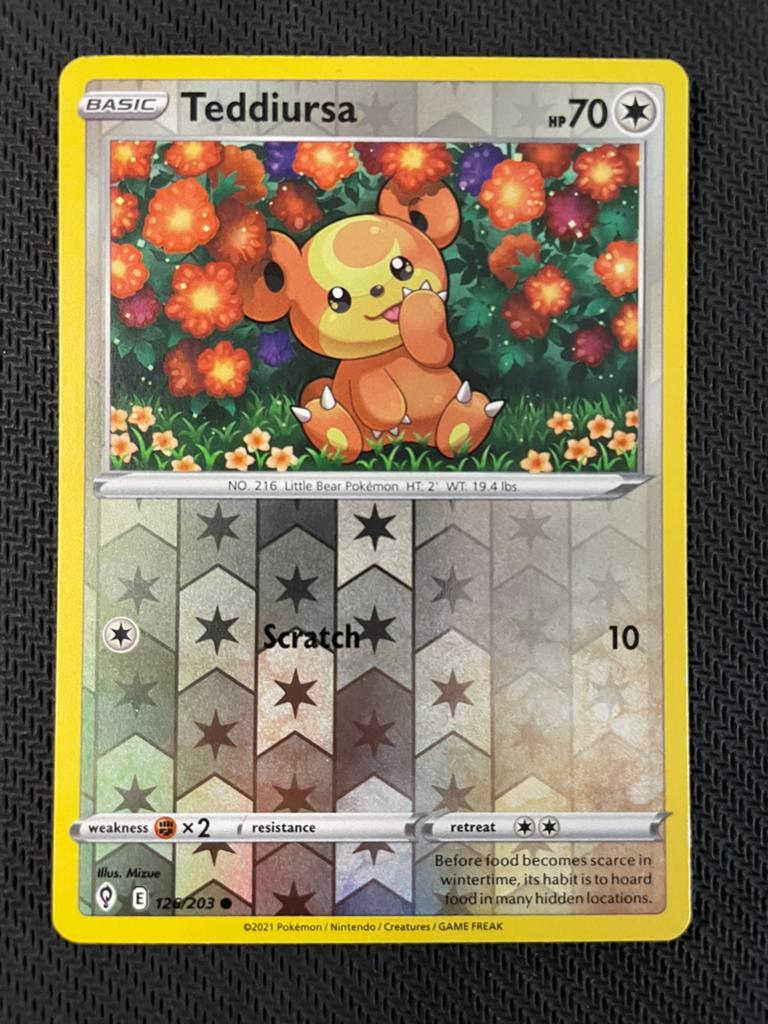 Teddiursa 126/203 Reverse Holo Evolving Skies Packfresh, Ophalen of Verzenden, Zo goed als nieuw