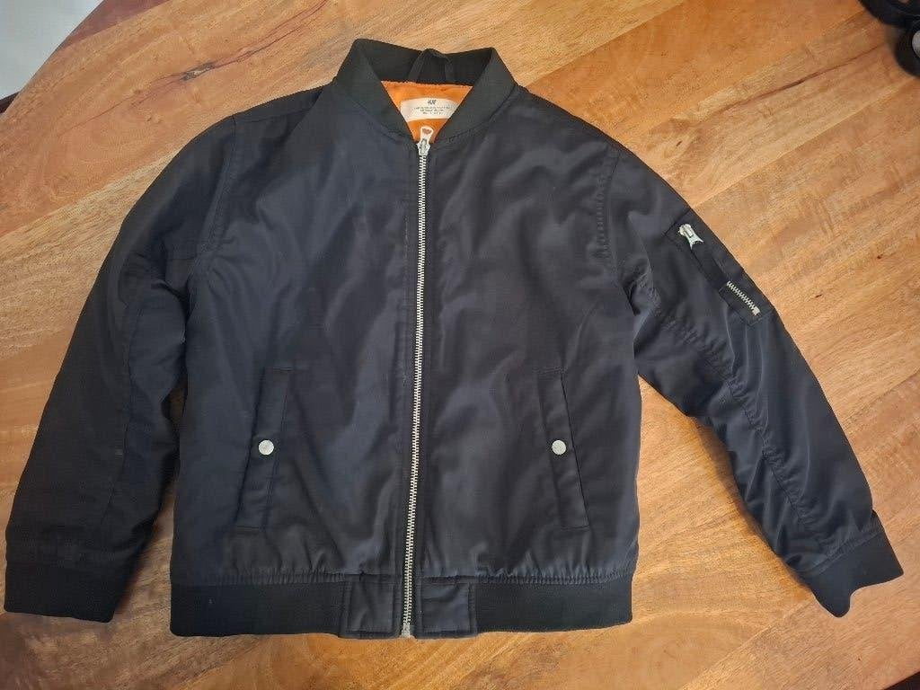 Bomberjack H&M maat 122, Gebruikt, H&M, Ophalen of Verzenden, Jongen