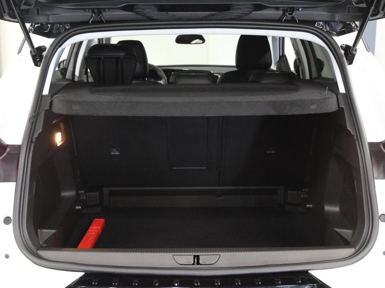 Foto 18 van Opel Grandland 1.2 130PK Turbo GS | 1ste eigenaar | AppleCar
