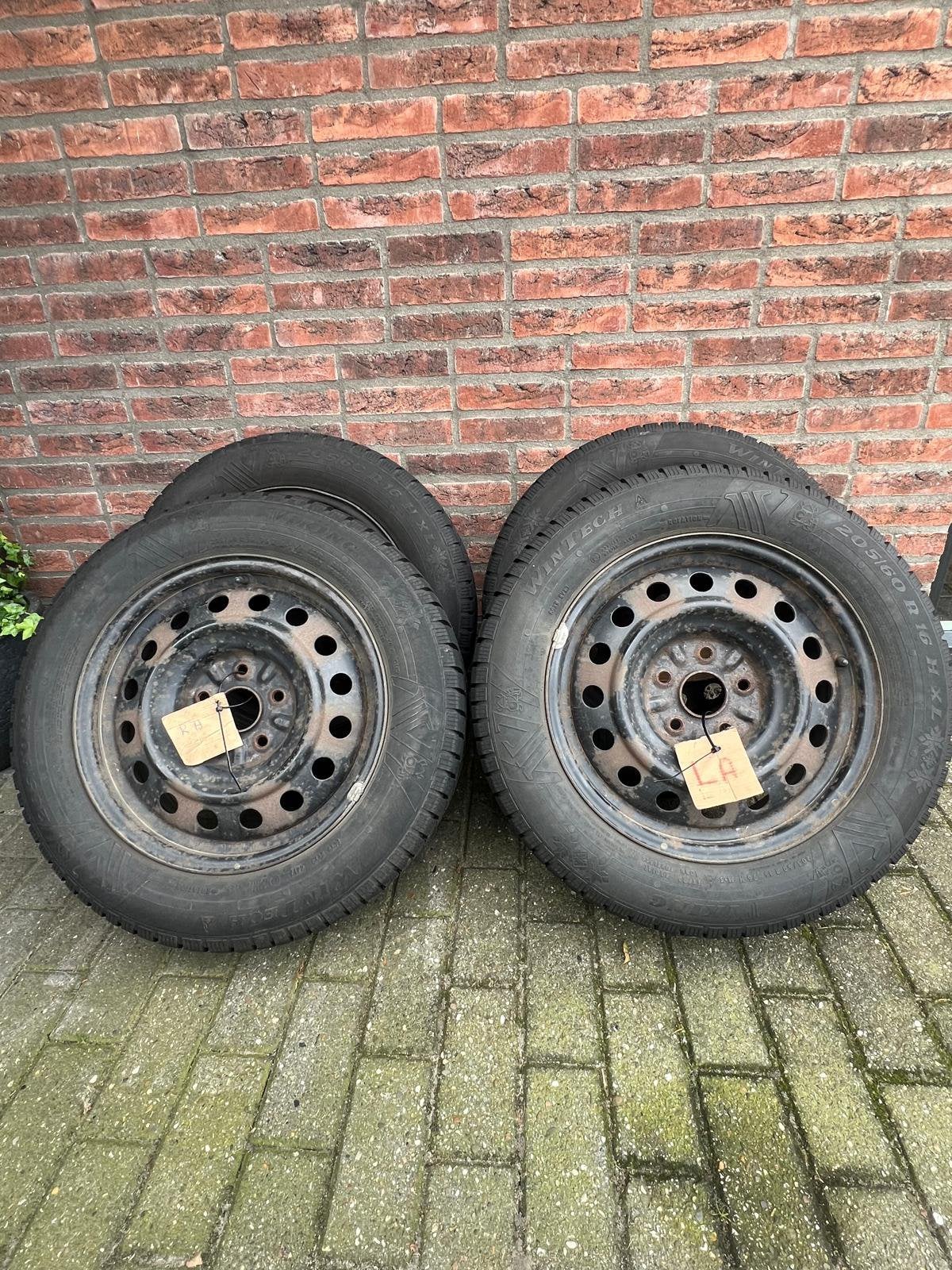 Winterbanden set, Ophalen