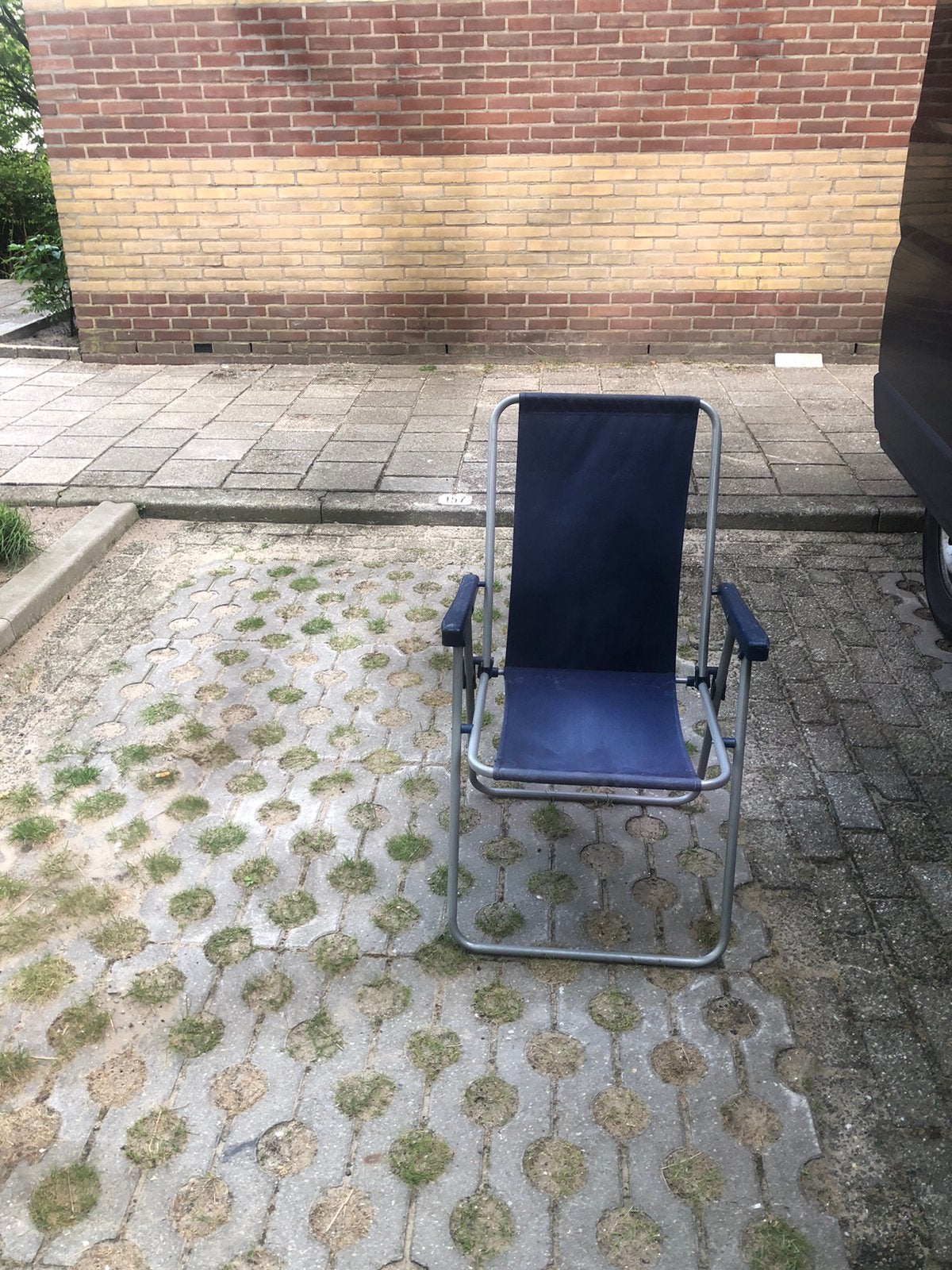 Tuinstoel, Ophalen, Zo goed als nieuw