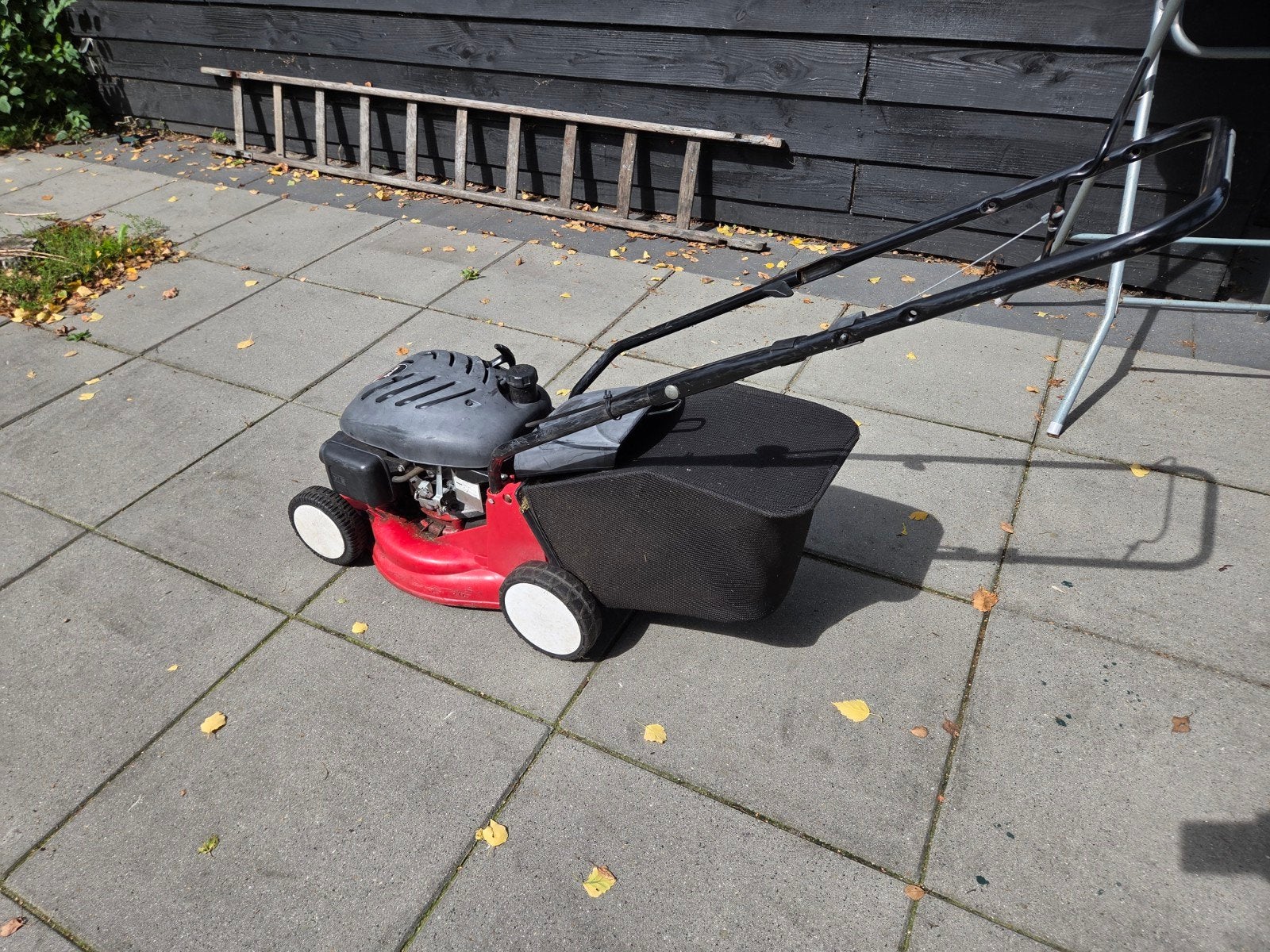 MTD Thor OHV Benzine Grasmaaier met Opvangzak, Ophalen, Cirkelmaaier, Gebruikt, MTD
