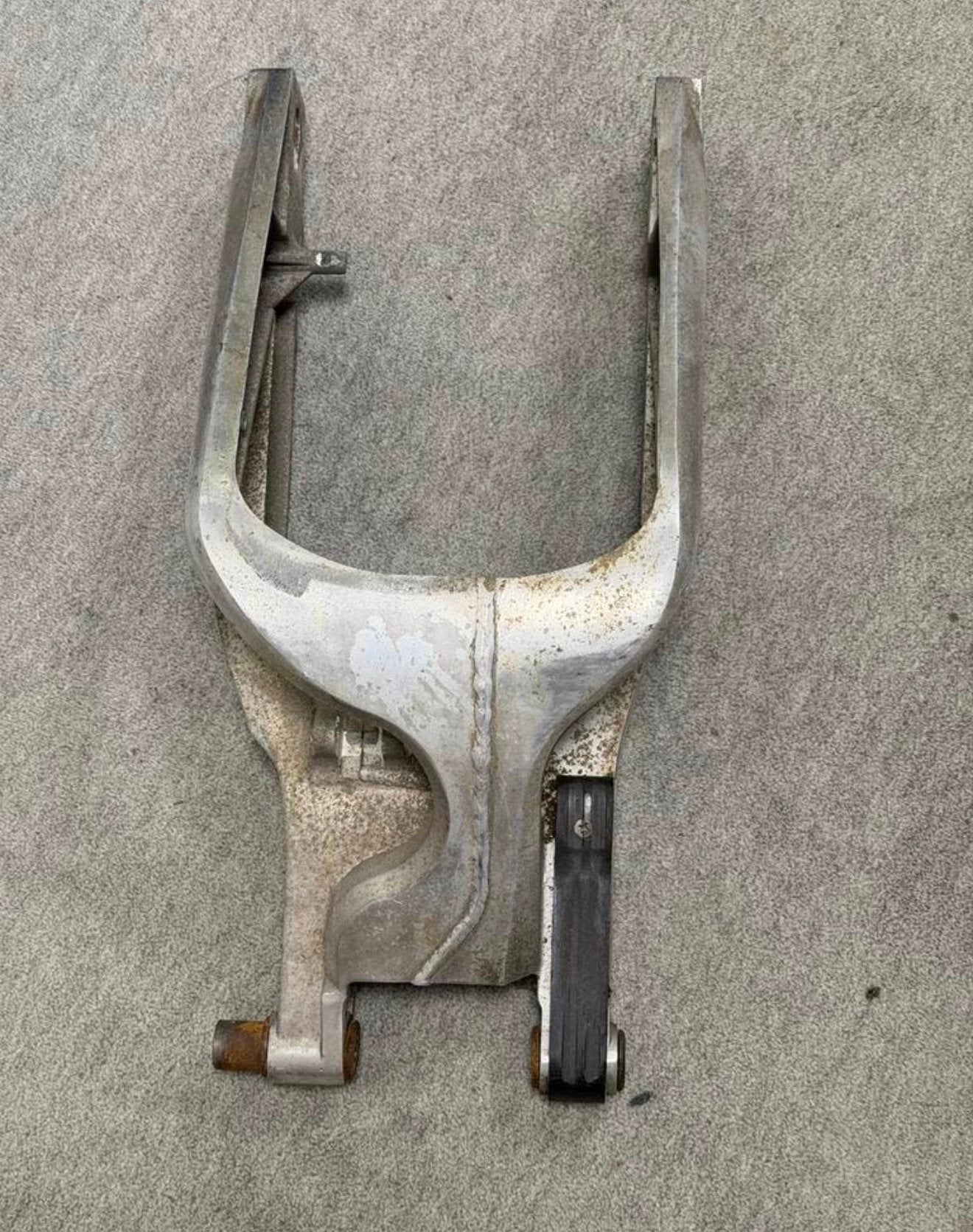 Rieju RS3 125 Achterbrug Swingarm Origineel Aluminium, Ophalen of Verzenden, Zo goed als nieuw, H, H