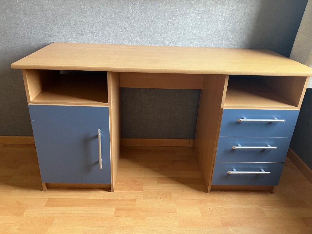 bureau, Huis en Inrichting, Bureaus, Ophalen, Gebruikt, Schoolbureau, 140 cm