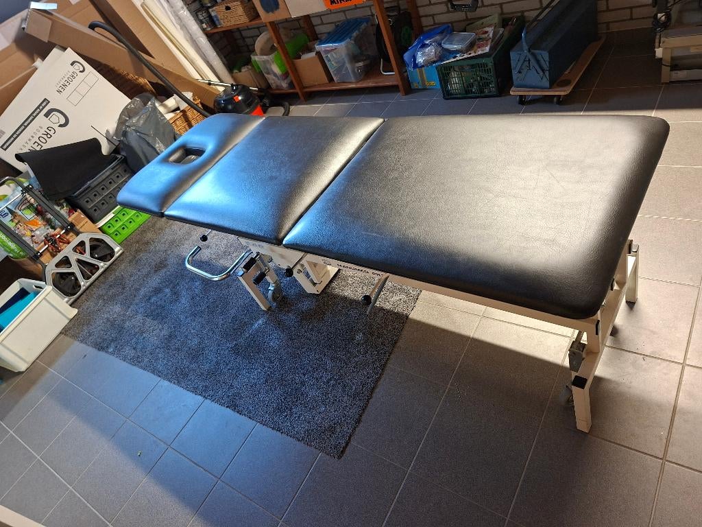Massagetafel Manumed PR3, Sport en Fitness, Ophalen, Gebruikt, Massagetafel