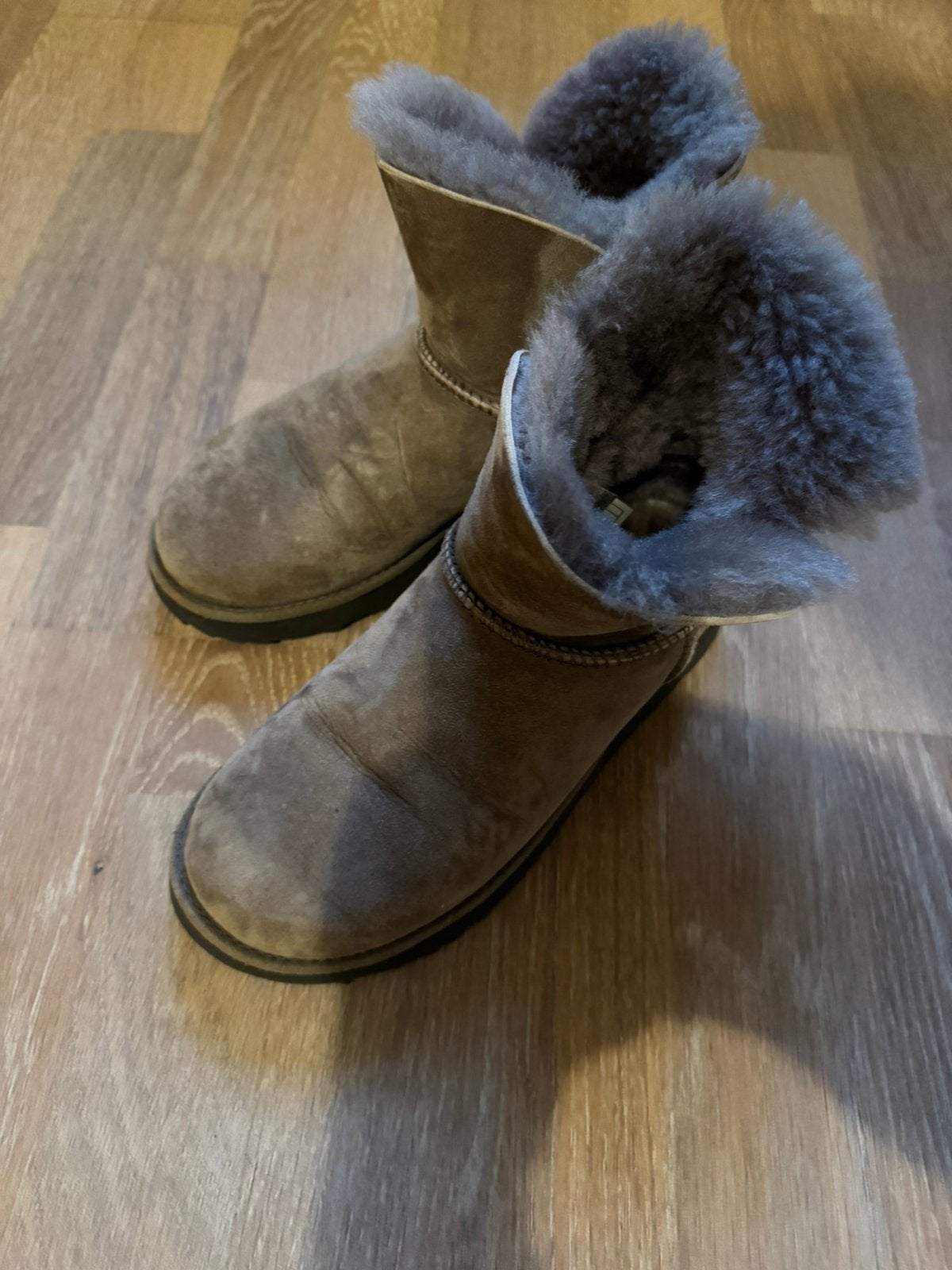 UGG Classic Cuff Mini, maar 37, Ophalen of Verzenden, Zo goed als nieuw, Bruin