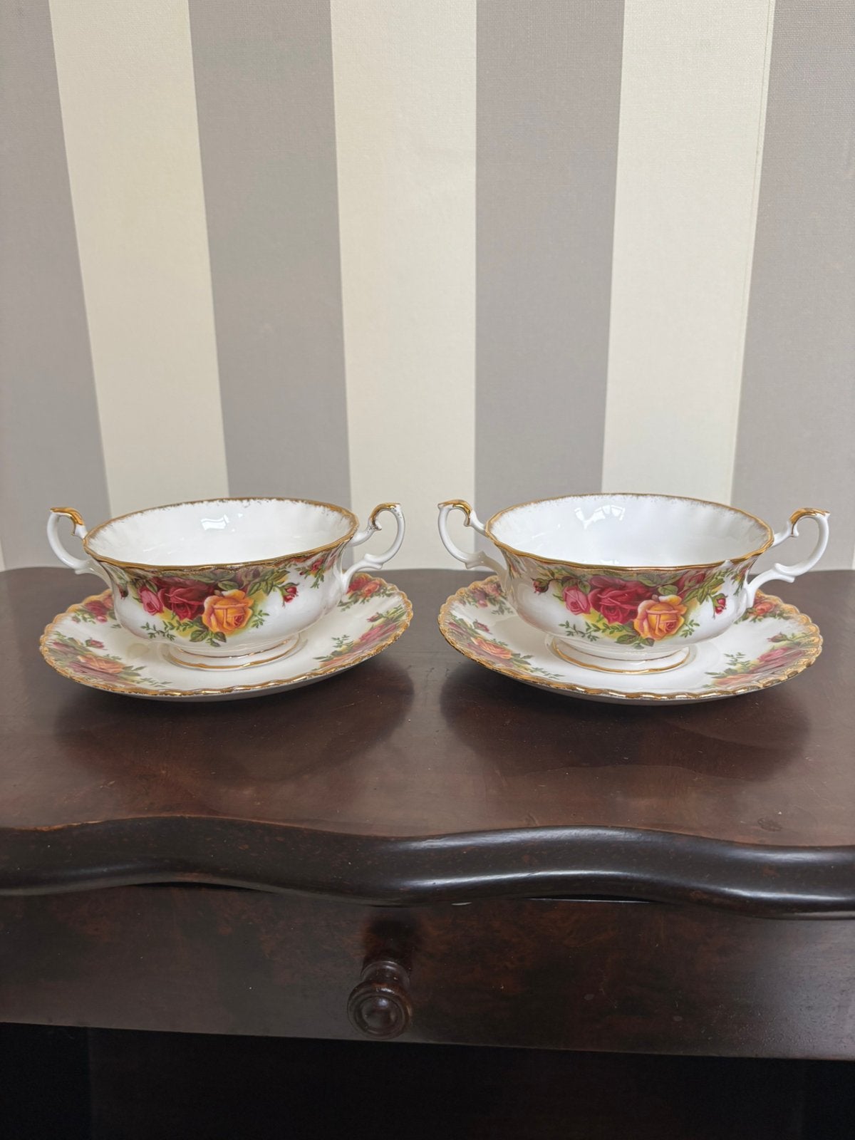 Royal Albert soepkom set met schotels 2x, Ophalen