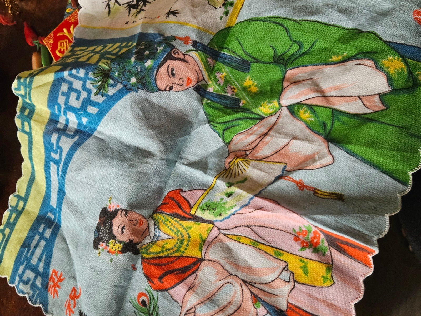 Diverse Chinese verzamelobjecten met gratis lampjes, Ophalen of Verzenden, N, N, N