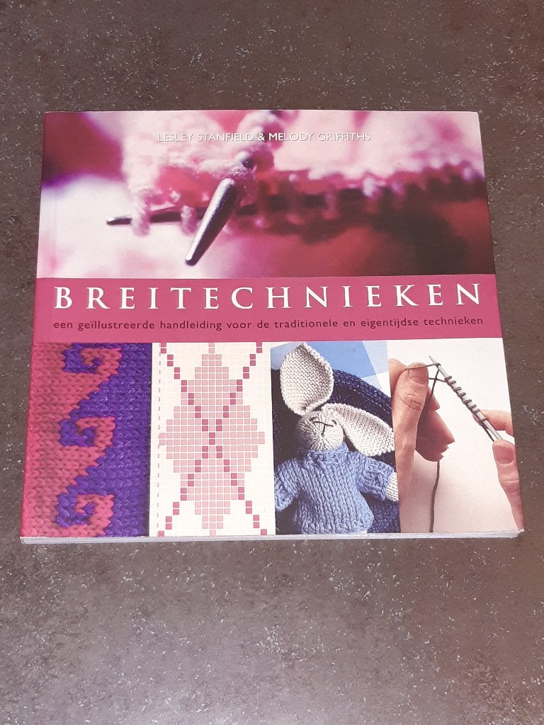Breitechnieken / breien / breisteken uitmuntend, Boeken, Ophalen of Verzenden, Zo goed als nieuw, Breien en Haken