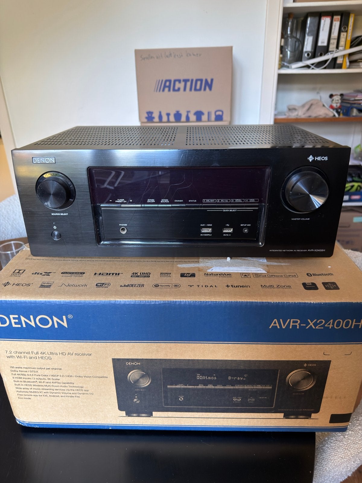 Denon AVR-X2400H 7.2-kanaals AV-receiver met DALI Spektor 5., 70 watt of meer, Zo goed als nieuw, 5.1-systeem, Overige spelers