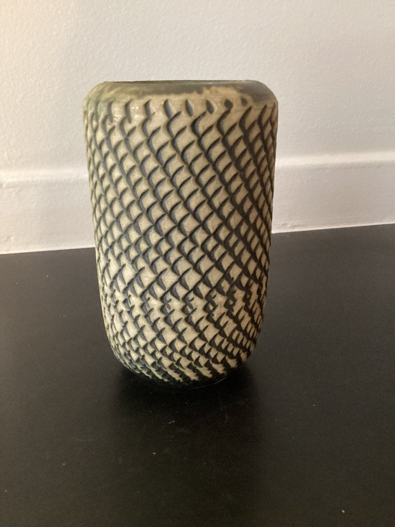 Vintage Aardewerk Vaas Berkenbast Reliëf Ruitjespatroon, Ophalen of Verzenden