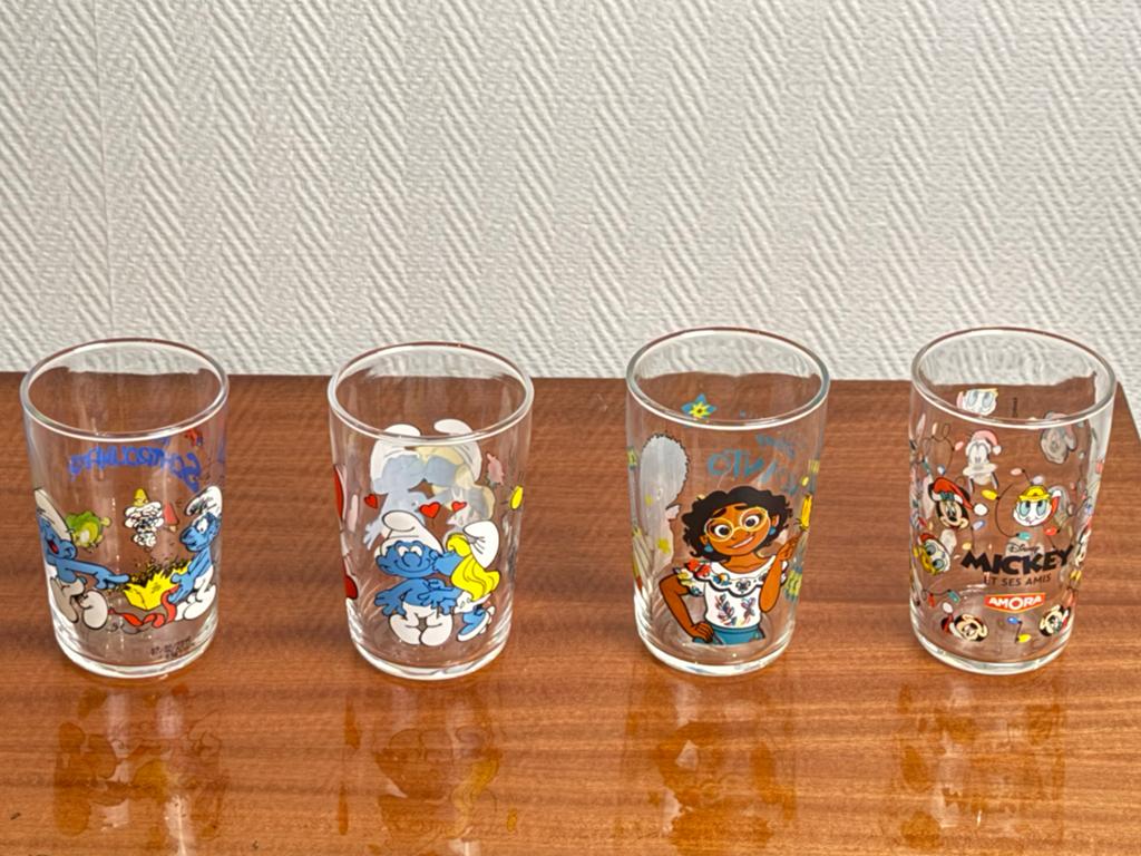 Vintage Kinderglazen Set Disney & Smurfen, Ophalen of Verzenden, Zo goed als nieuw, Overige typen