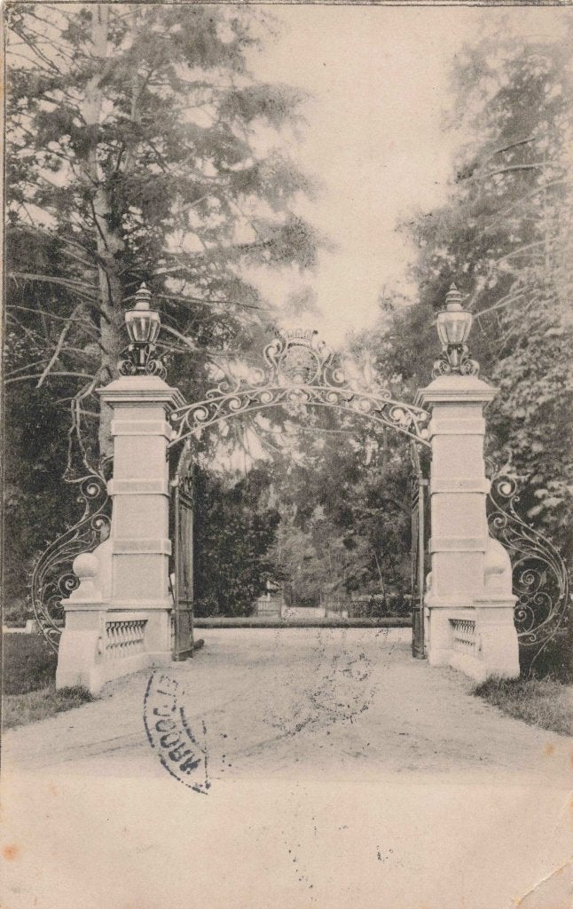 Staverden Ingangspoort van het kasteel M8239, Ophalen, Voor 1920, Gelopen, Gelderland