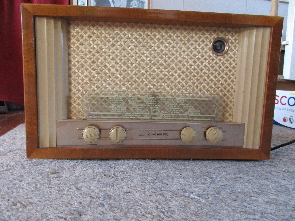 Vintage radio Erres KY 506, Antiek en Kunst, Antiek | Tv's en Audio, Ophalen