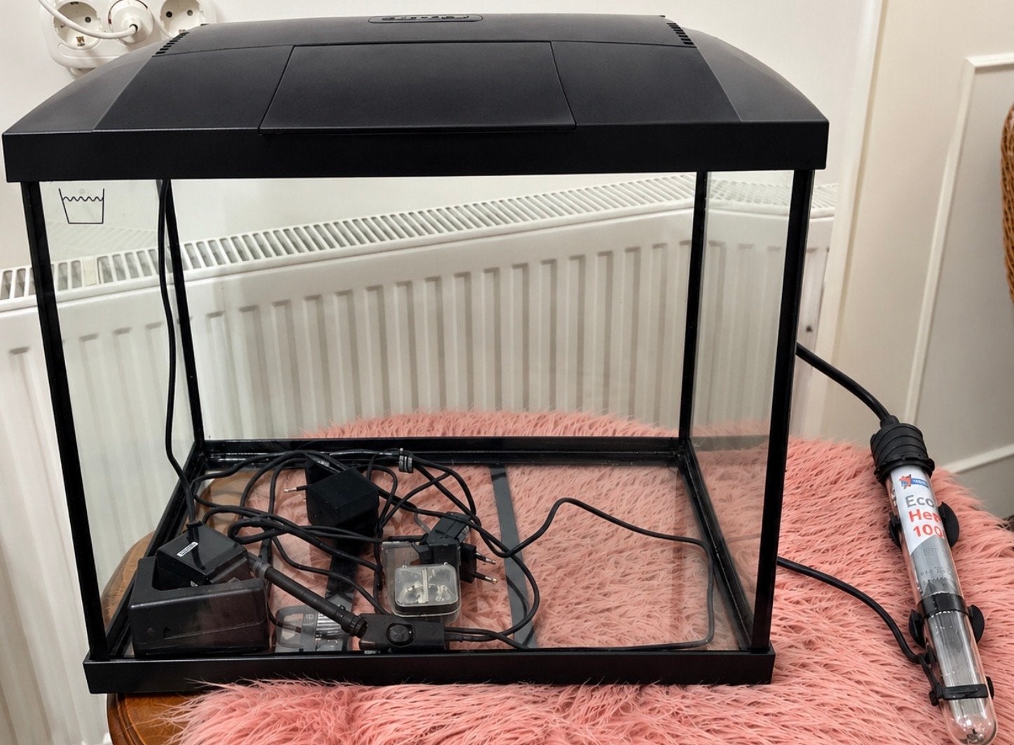 Mooi Compleet SuperFish Aquarium met LED & Verwarming – Zgan, Ophalen, Zo goed als nieuw, Leeg aquarium
