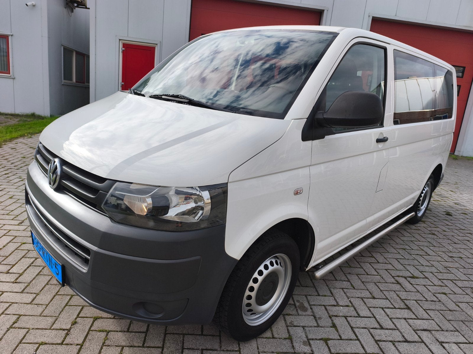 Volkswagen Transporter 2.0 TDI 75KW Kombi L1h1 2011 Wit, Auto's, Voorwielaandrijving, 241 €/maand, Wit, Bedrijf
