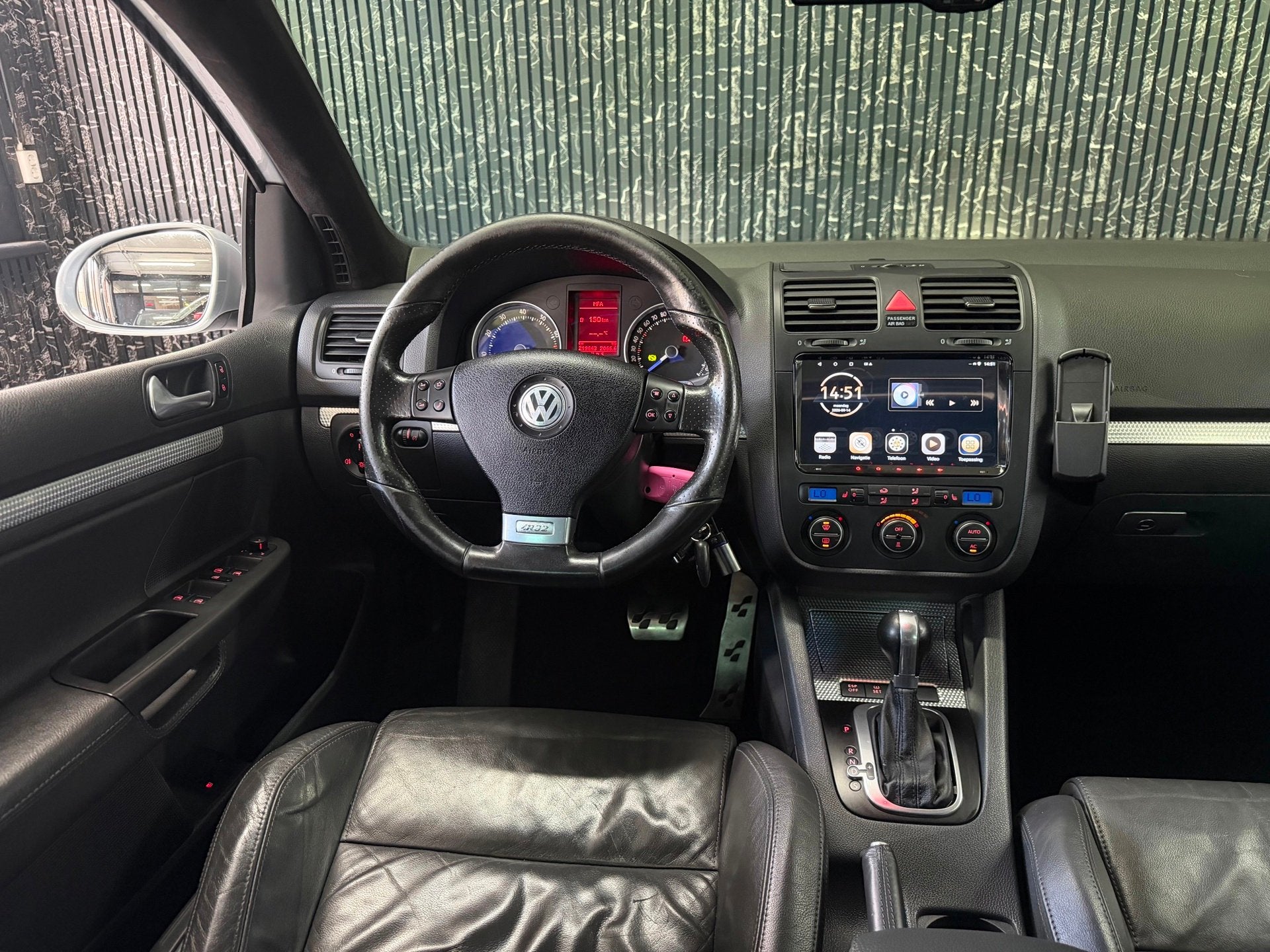 Volkswagen Golf 3.2 R32 zeer netjes, Auto's, Gebruikt, 3189 cc, Bedrijf, Vierwielaandrijving