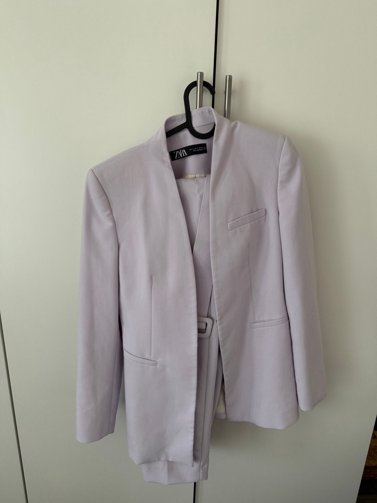 Zara Lila Pak - Jasje en Broek - Maat S, Kostuum of Pak, Paars, Nieuw, Ophalen of Verzenden
