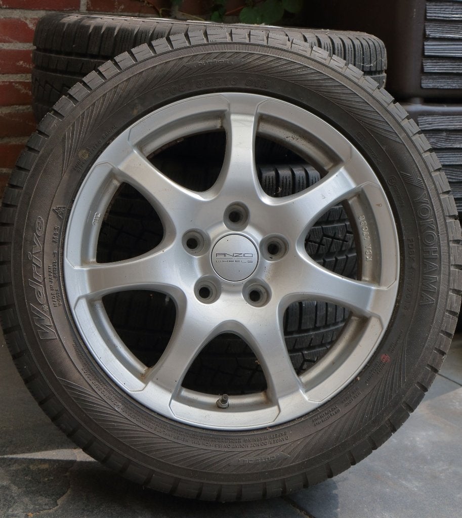 Winterbandenset Toyota Corolla/Auris, Ophalen, Gebruikt, 15 inch, Banden en Velgen