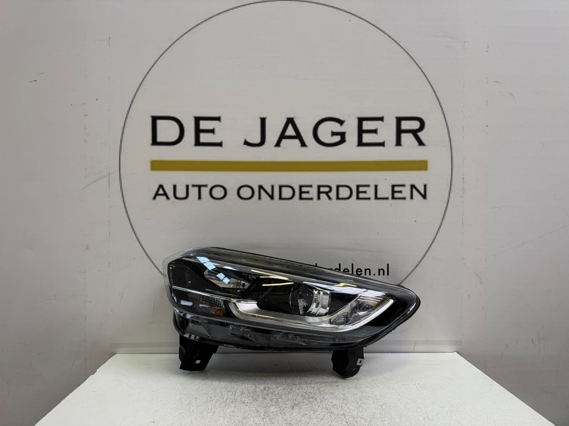 RENAULT KADJAR LED KOPLAMP LINKS 260600479R ORIGINEEL, Renault Group, Gebruikt, Contact.group@renault.com, Renault