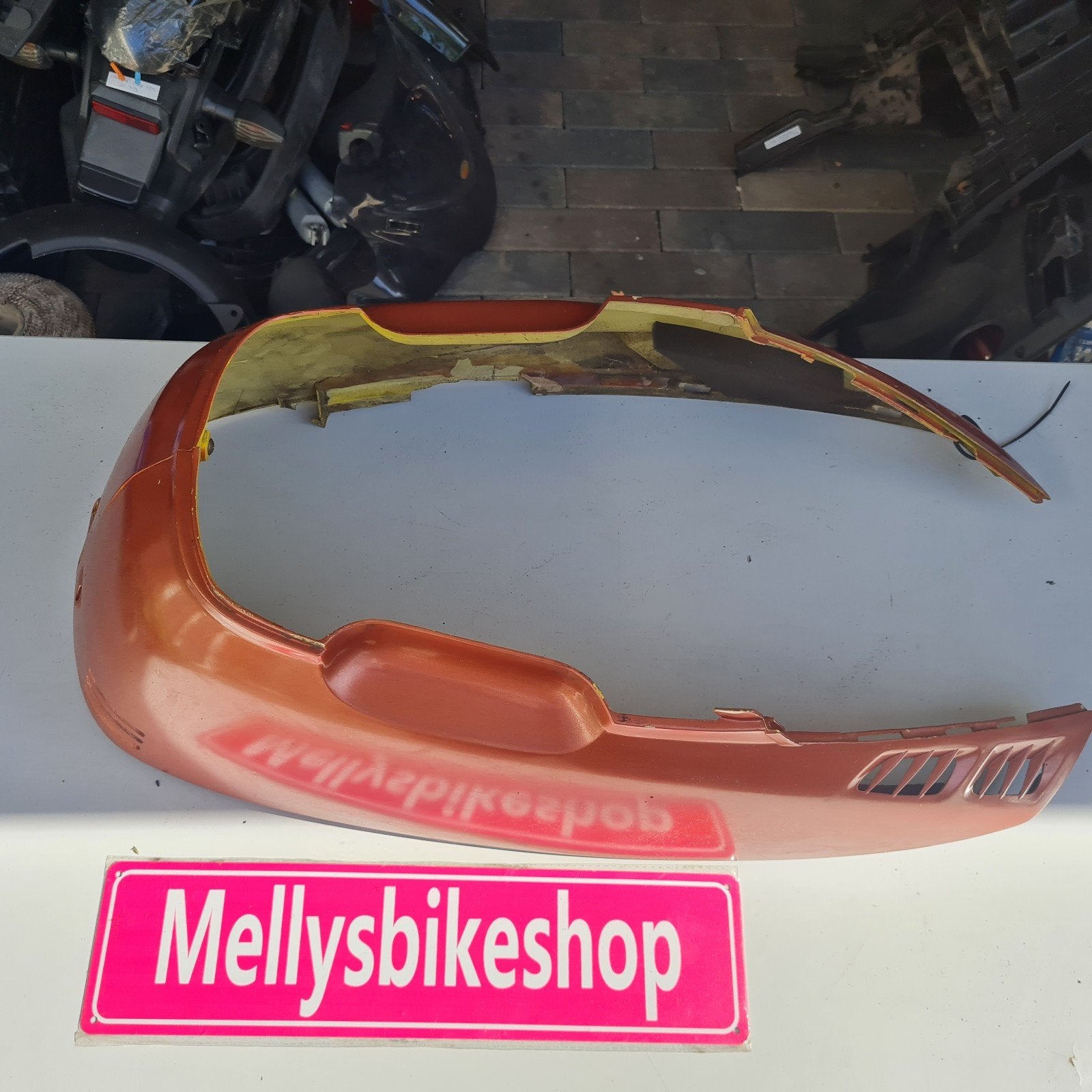 Kymco dj50 achterkappen set links en rechts goud bruin, Ophalen, Kymco, Info@kymco.nl, Nl