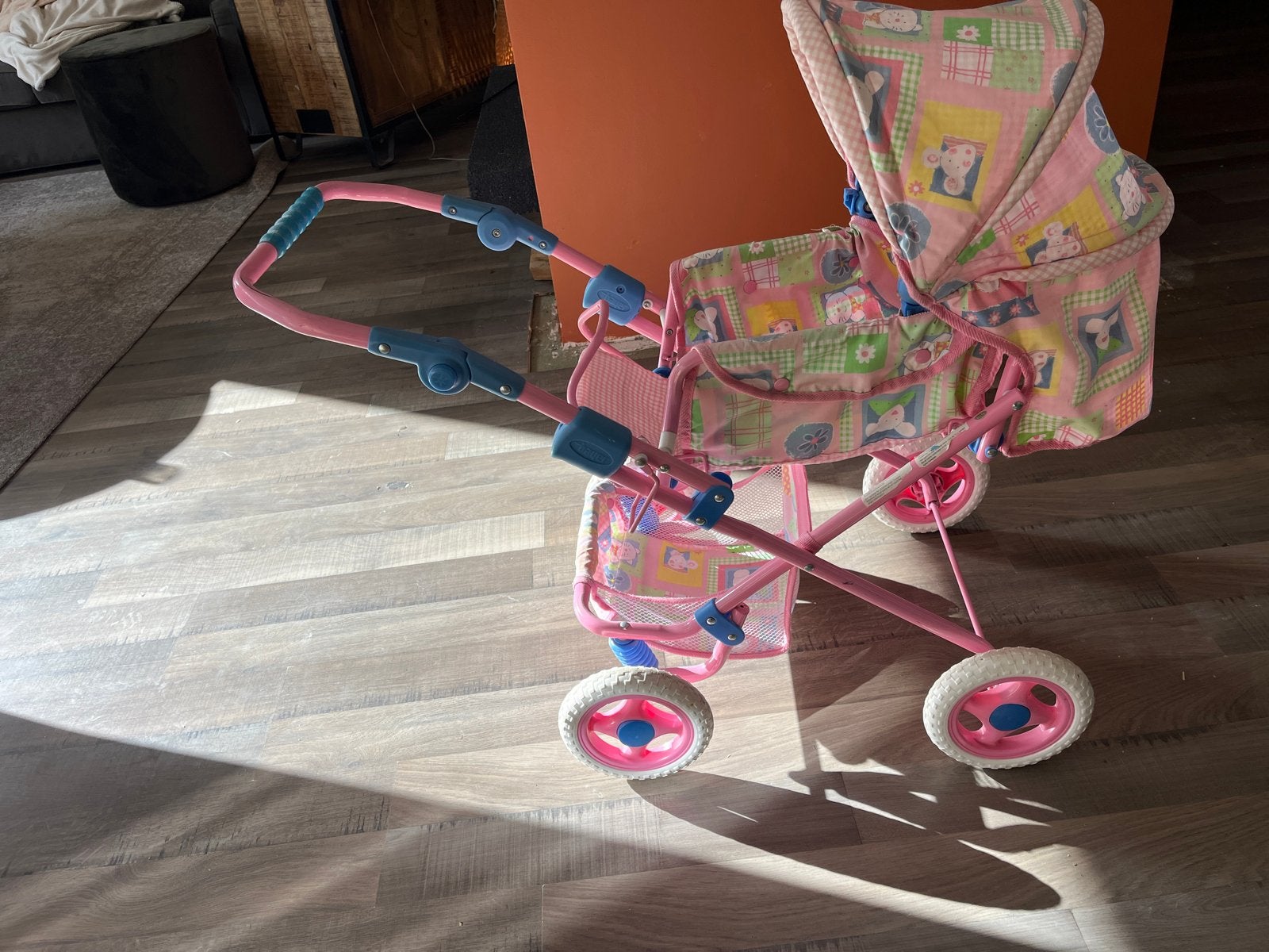 Roze poppenwagen met verstelbare kap, Ophalen, Gebruikt, Overige typen