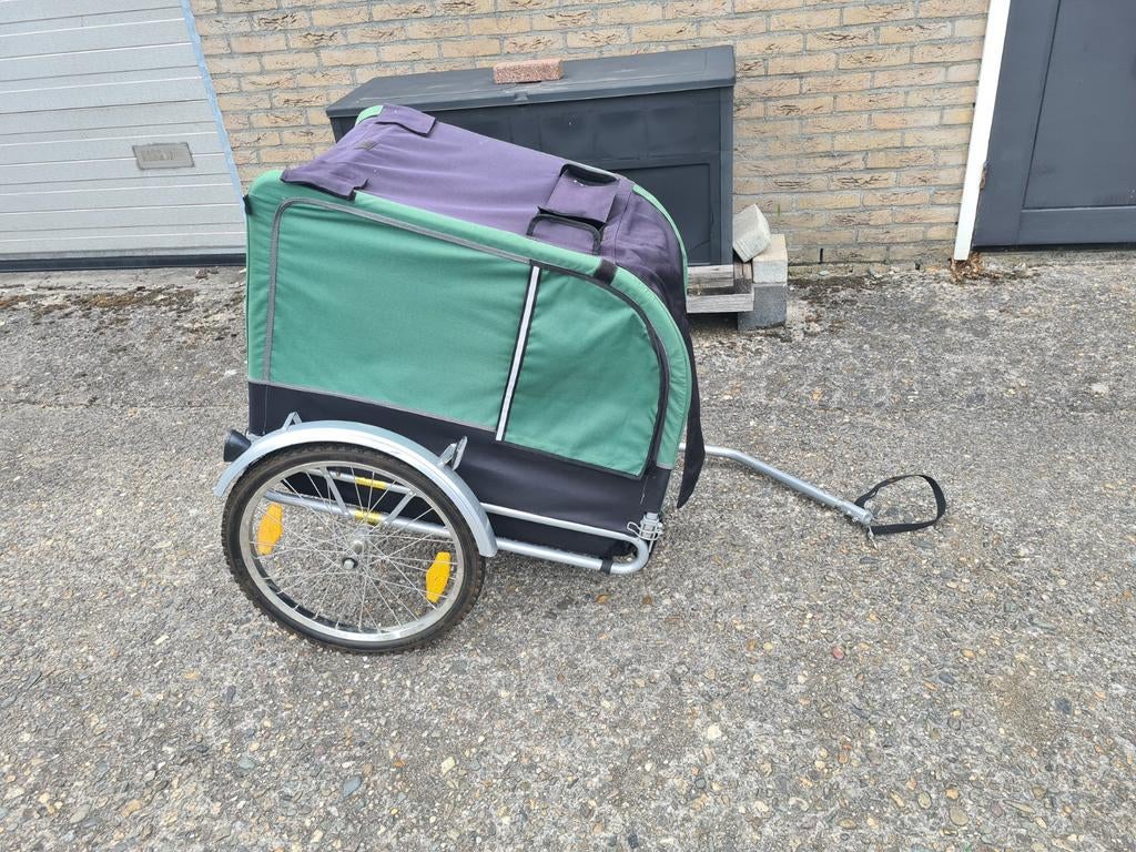 Honden fietskar, Fietsen en Brommers, Fietsaccessoires | Aanhangers en Karren, Ophalen, Gebruikt, Hondenkar