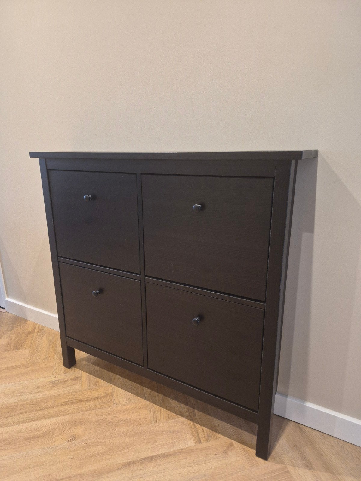Hemnes schoenenkast Ikea, Ophalen, Zo goed als nieuw