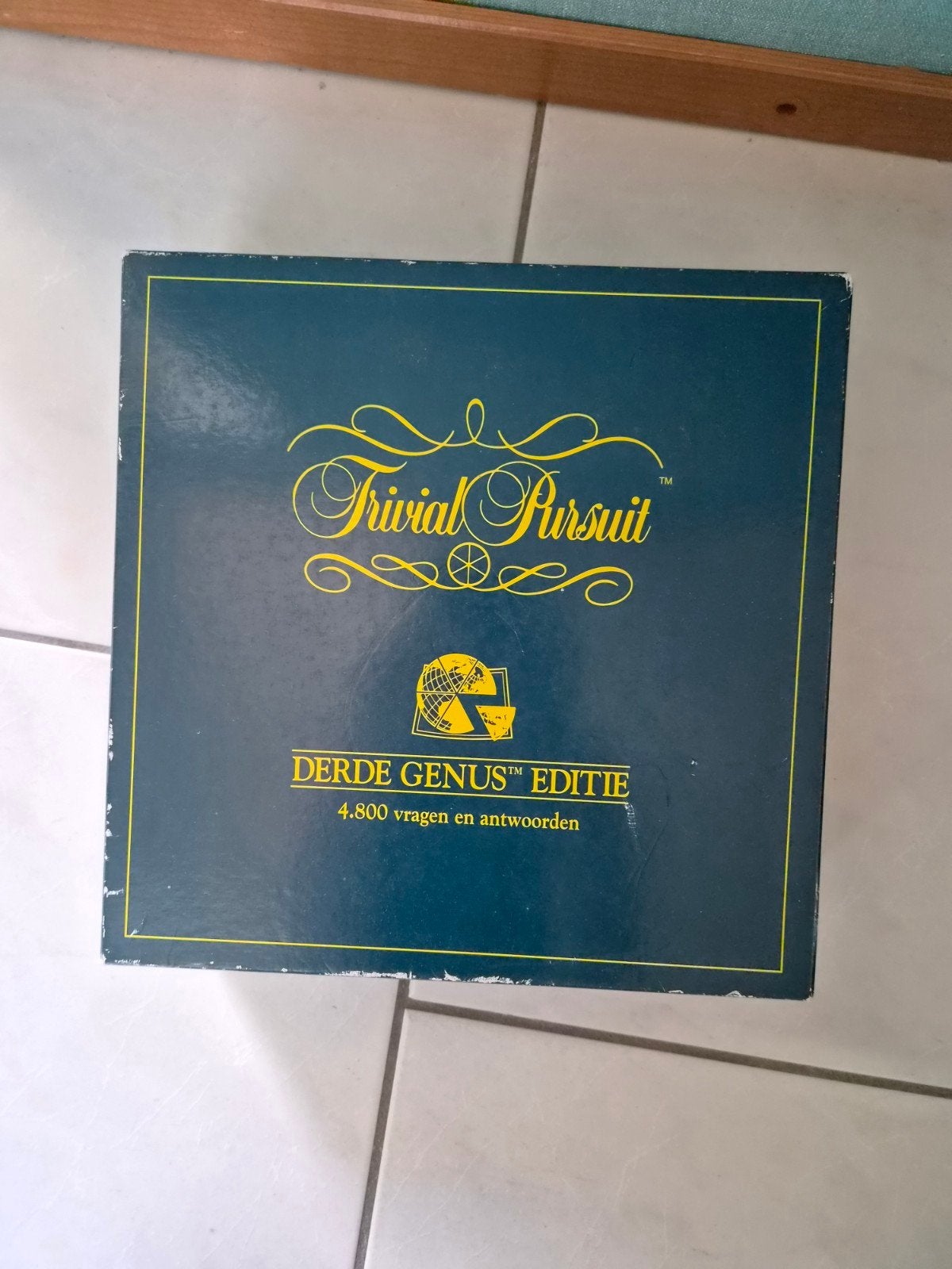 spel trivial pursuit triviant bijna gratis, Hobby en Vrije tijd, Ophalen, Zo goed als nieuw